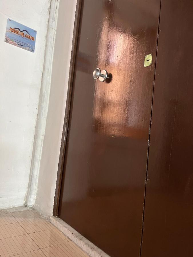 Apartment House Del Golfo Neapel